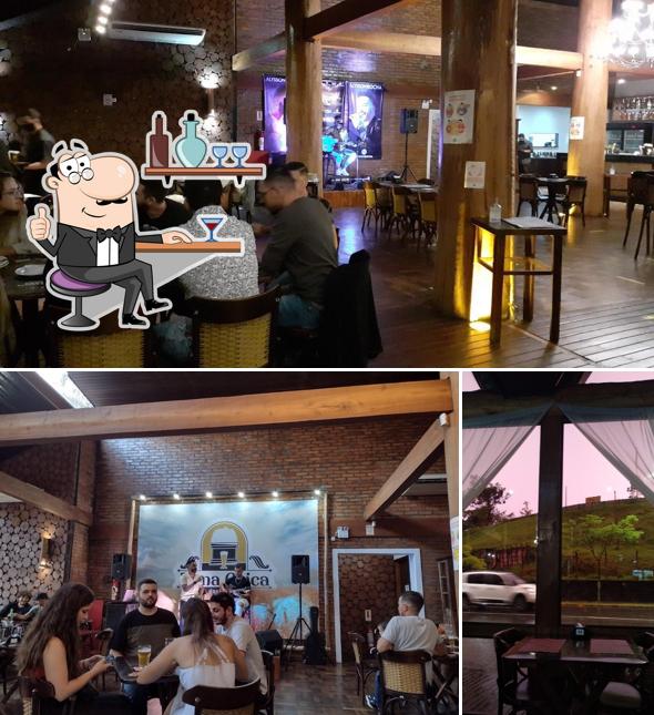Veja imagens do interior do Dona Chica Gastrobar