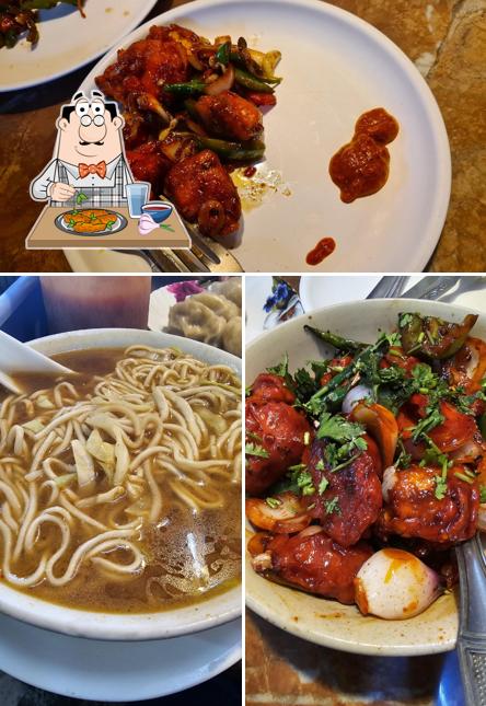 Chicken wings at Friends Corner 2