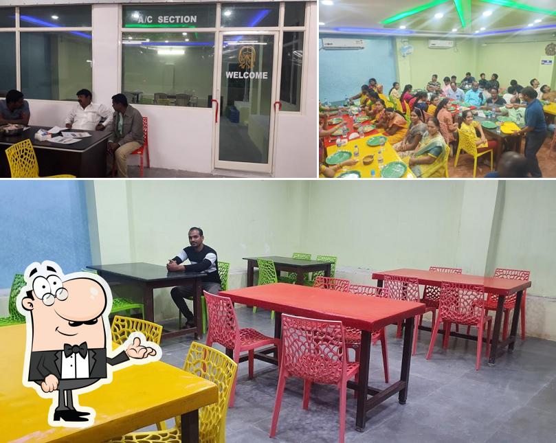 The interior of Reshma Family Dhaba