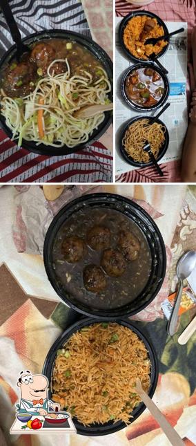 Paella at Wonton cafe