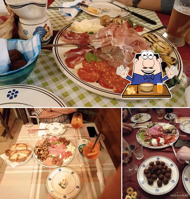 Guarda la foto che raffigura la cibo e tavolo da pranzo di Felicità Pizza&more