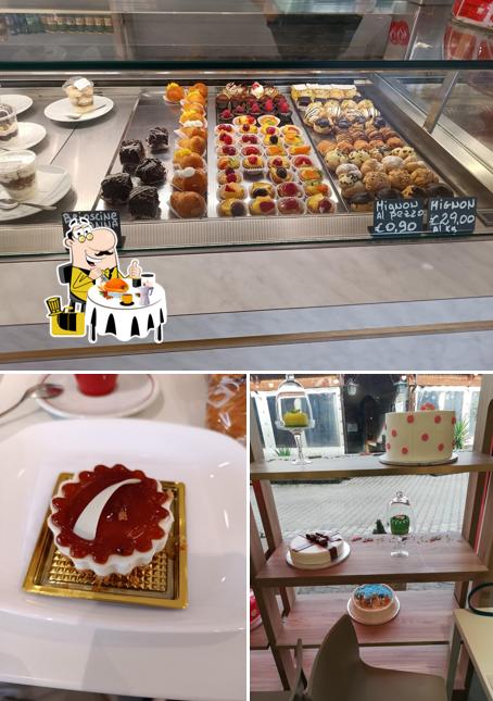 Cibo al Pasticceria Caffetteria Piselli San Mariano