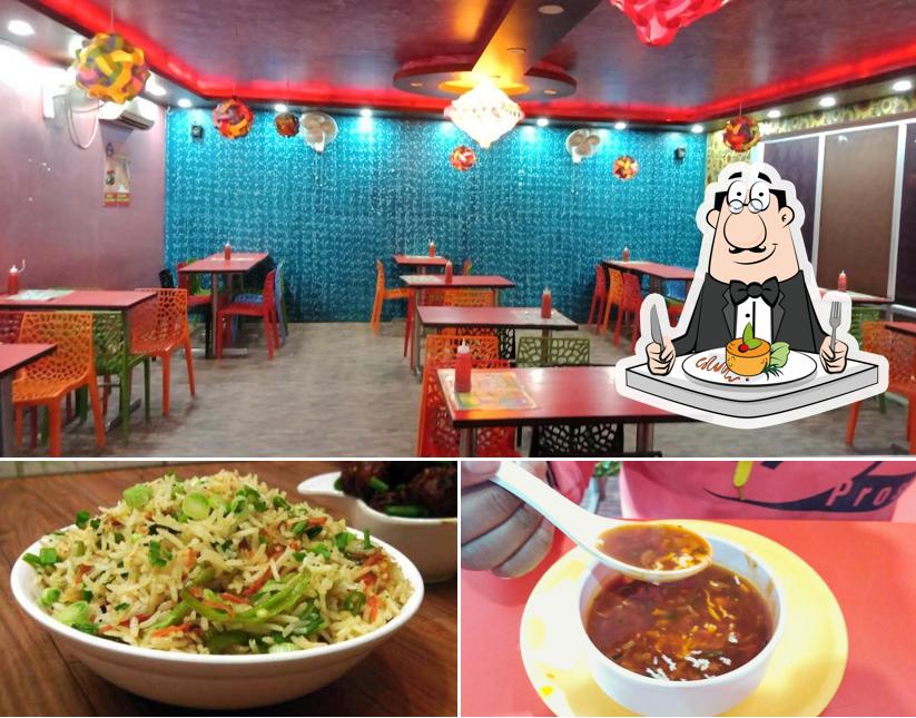 Food at Pizza Khalo Gonda