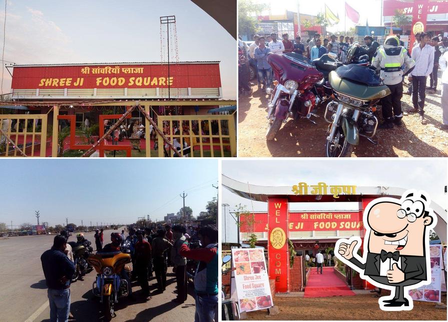 Shreejee food square picture