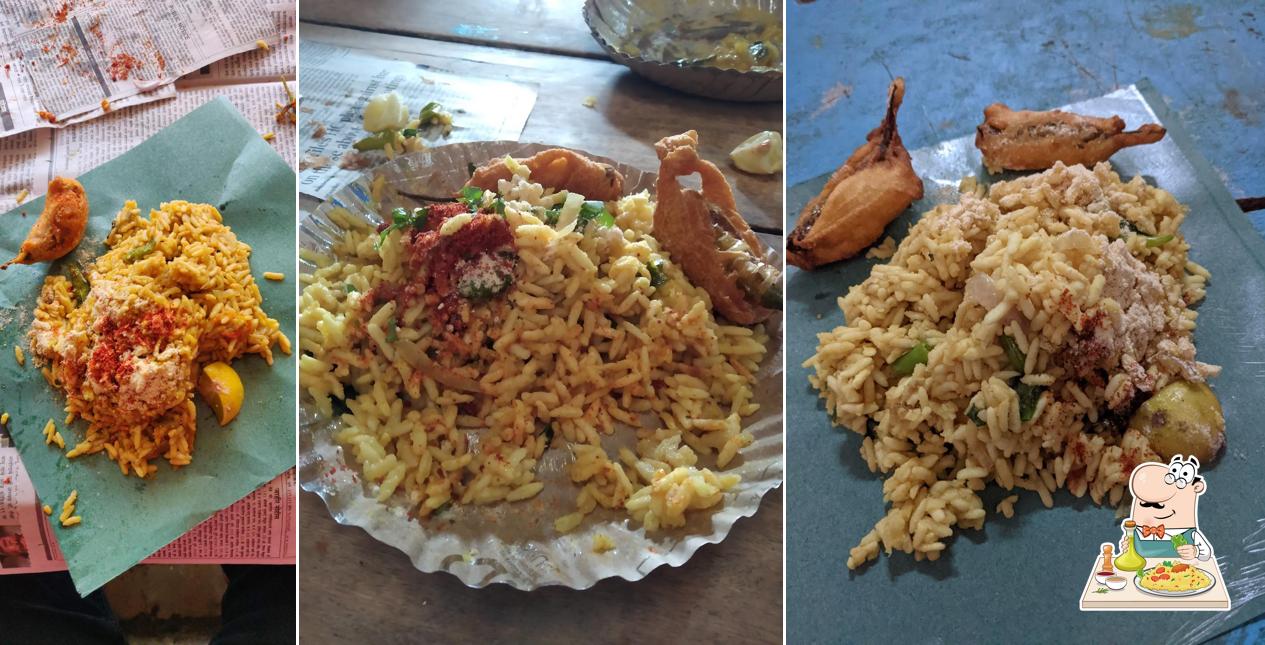 Food at Veeresh Vaggani Hotel