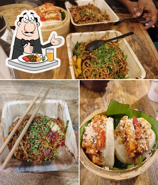 Food at The Noodle Theory