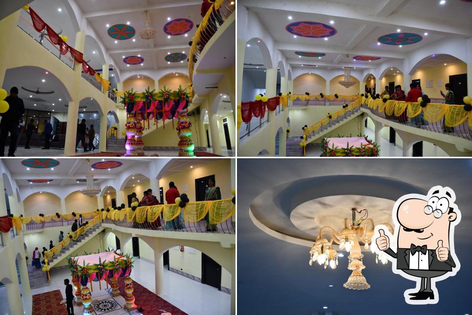 GIP MALL ( Hotel, Restaurant, Marriage Hall)