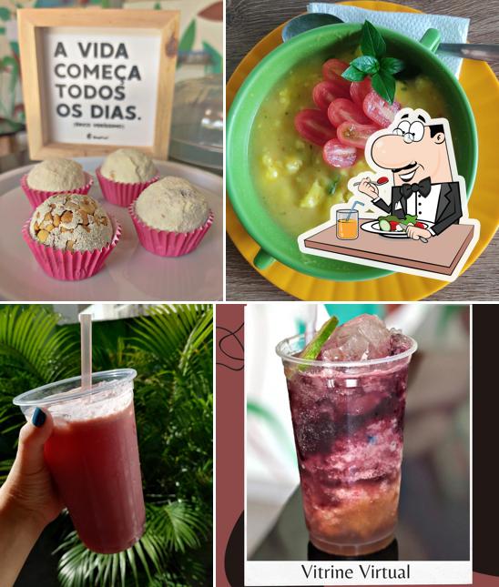 A comida e bebida do restaurante