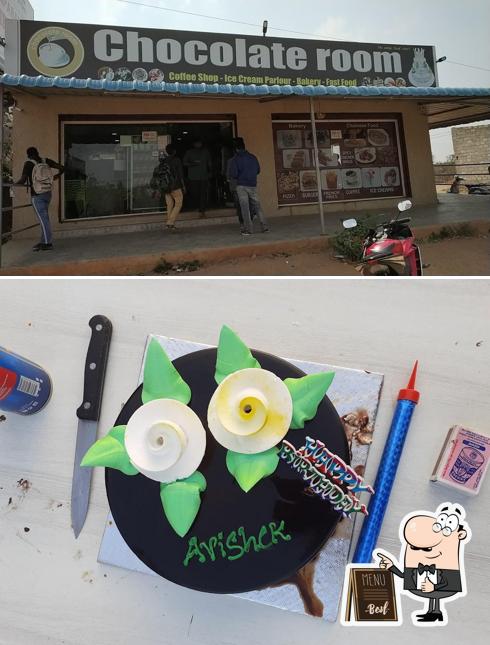 Here's a picture of CHIT CHAT CAFE