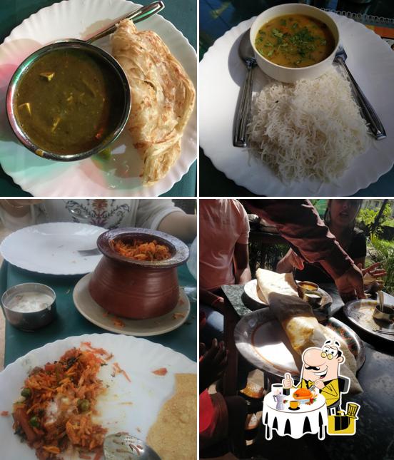 Food at Aryaas Veg Restuarant