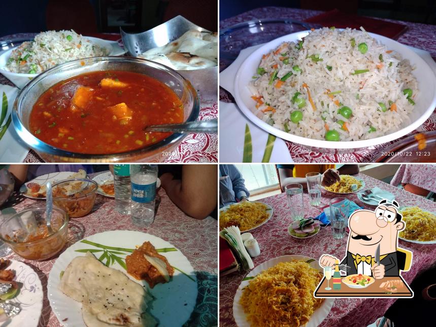 Food at D" Magnolia