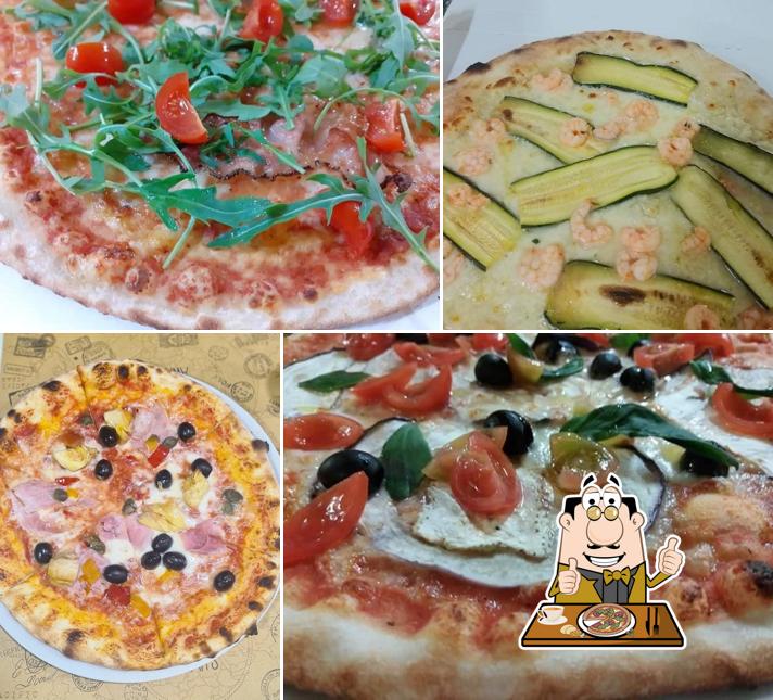 A La Tana del Lupo, puoi ordinare una bella pizza