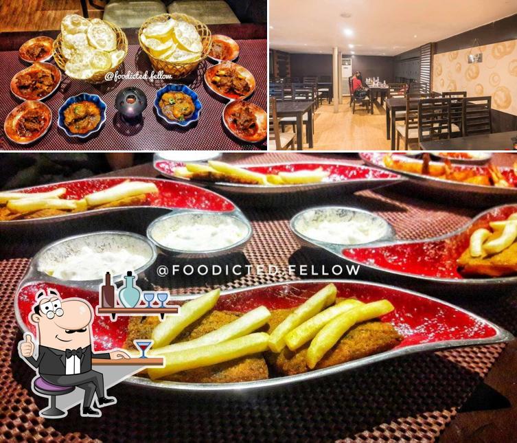 Check out how 100mt.Parkstreet Banquet looks inside