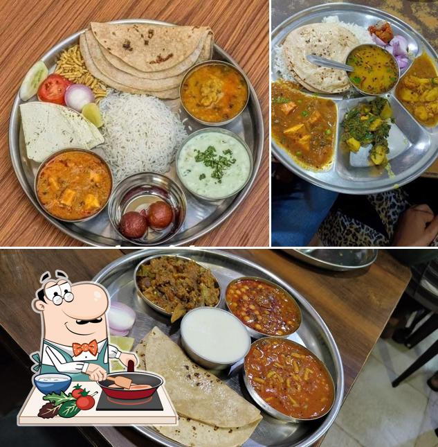 Chicken curry at Pooja Dining Hall