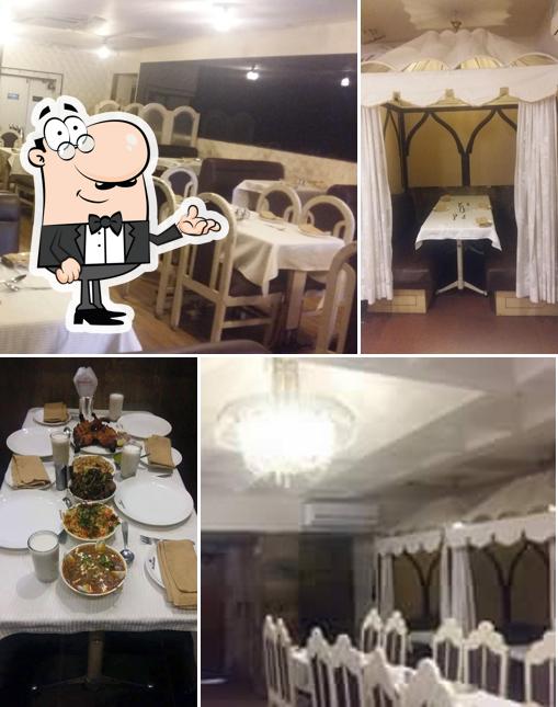 Paramount Restaurant