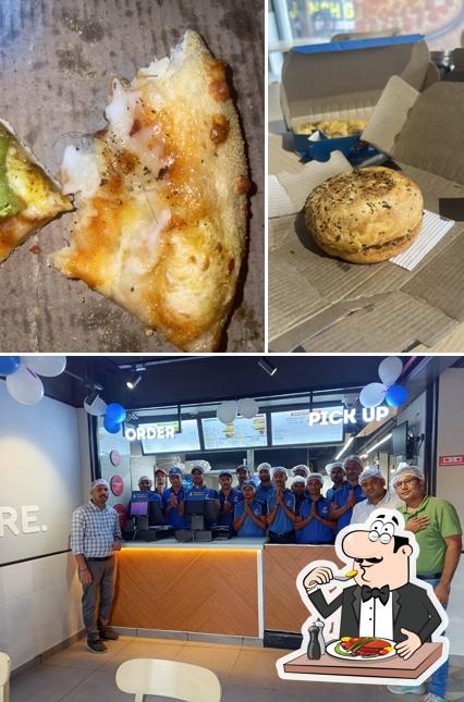 Domino's Pizza Bhoop Narayan Singh Colony, Madhubani is distinguished by food and interior