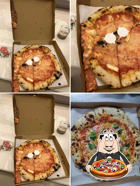 Order different types of pizza