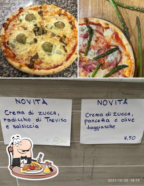 Prenditi tra le svariate varianti di pizza
