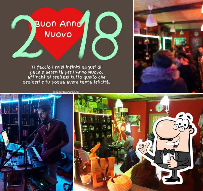Ecco una foto di Lion Beer Shop