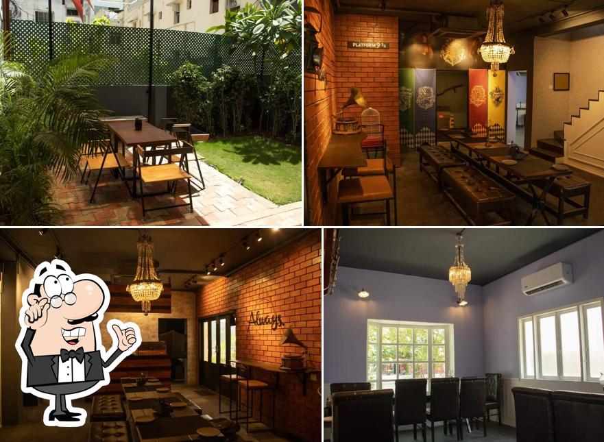 The interior of Cafe Allohomora