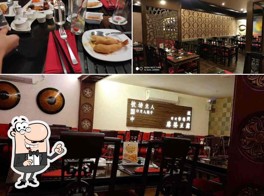 The interior of Chowman (Saltlake)
