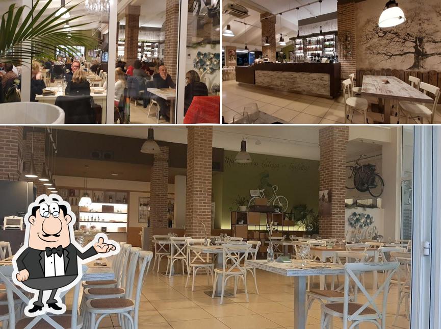 Siediti a un tavolo di La Brustolà