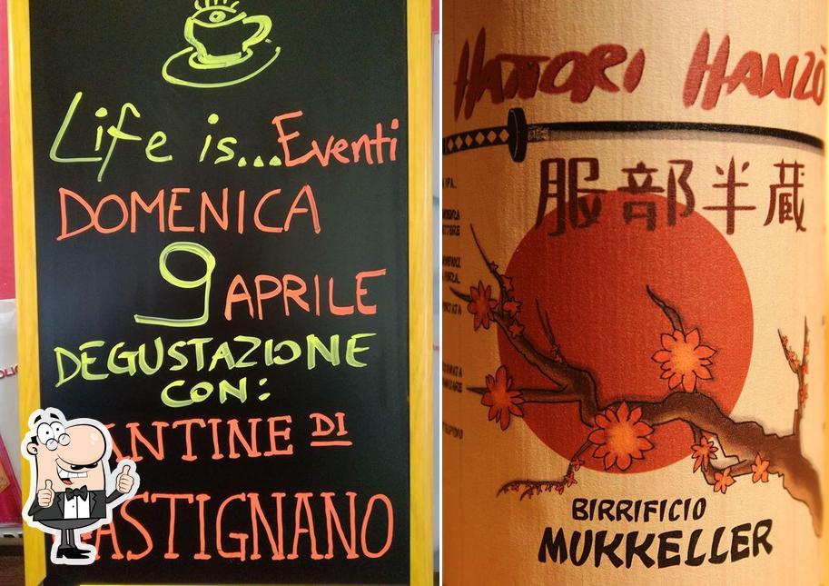 Ecco un'immagine di Caffetteria Life Is