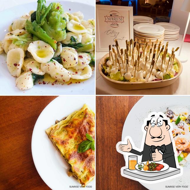 Cibo al SUNRISE VERY FOOD