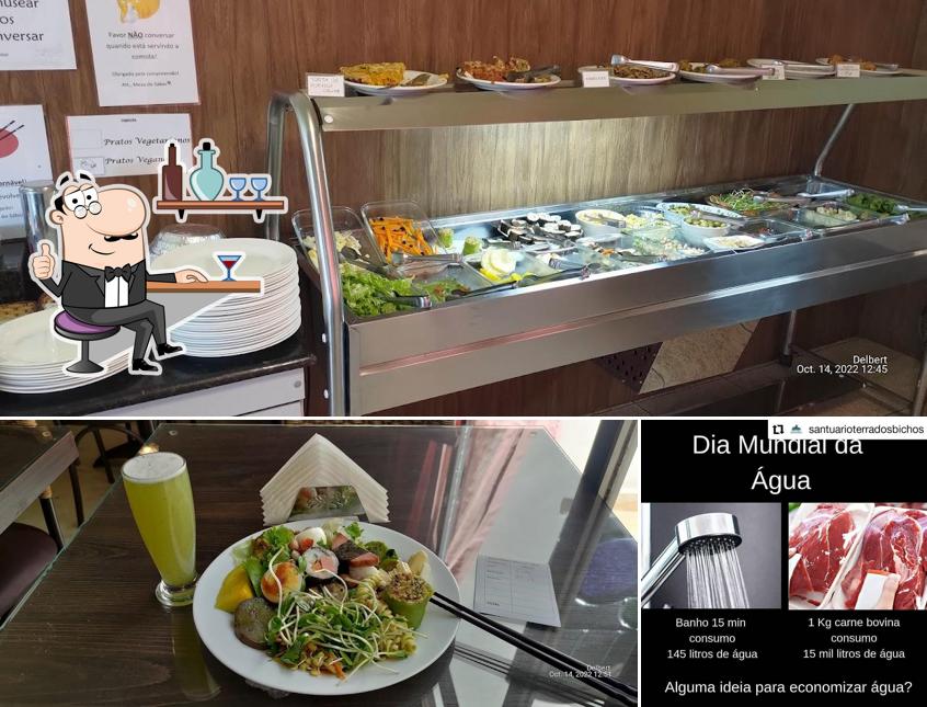 Veja imagens do interior do Restaurante Mesa do Sábio