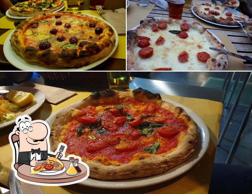 Ordina tra le svariate varianti di pizza