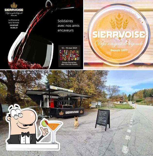 Brasserie La Sierrvoise si caratterizza per la bevanda e esterno