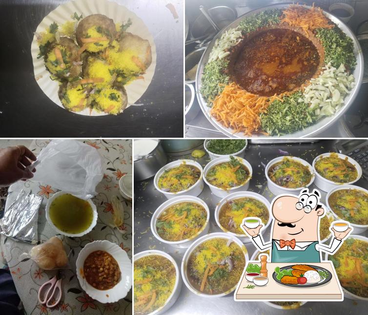 Food at Kiran Chat Bhandar