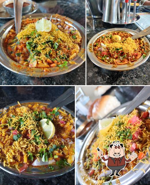 Chaat at Sathe Misal