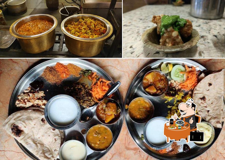 Mussels at Vishnuji Ki Rasoi