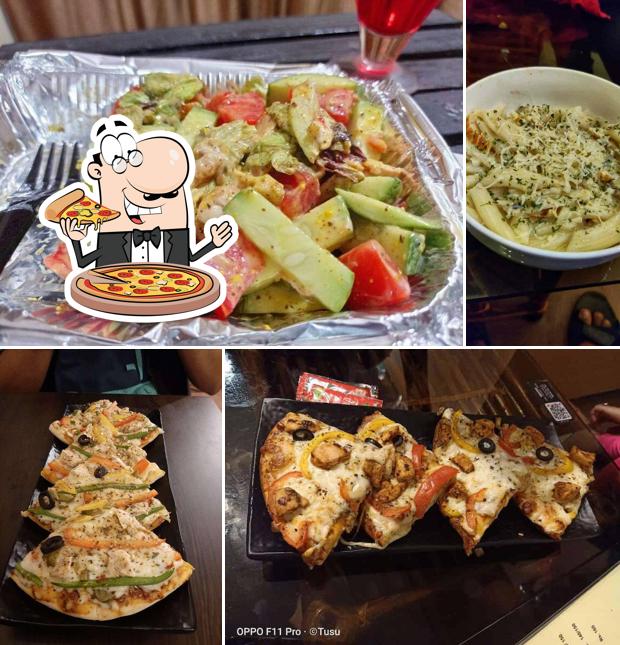 Order pizza at Café Seasonings