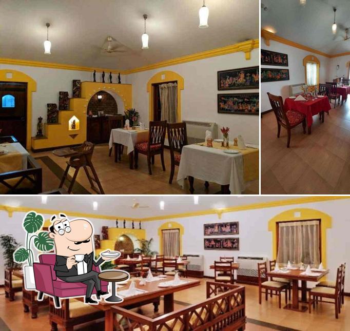Check out how Mama Mia looks inside