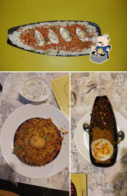 Food at Anda Ka Maharaja