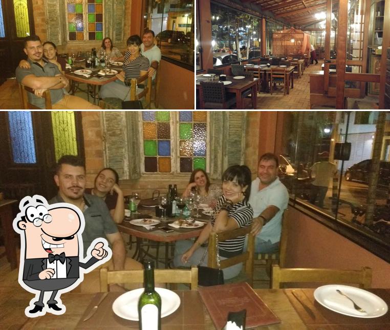 O interior do Pizzaria Valentina