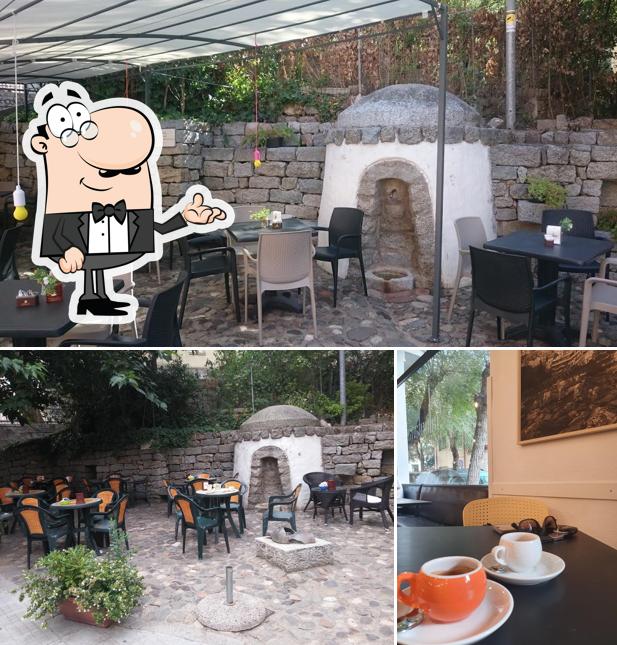 Gli interni di Cafè Sa Funtana