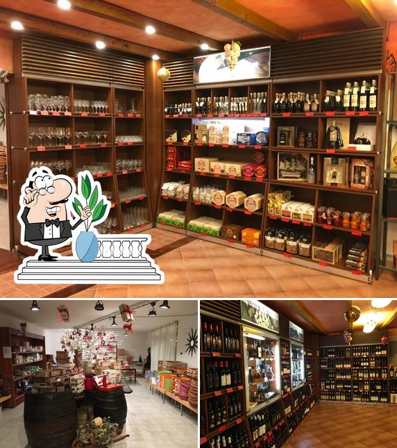 La foto della esterno e vino di Enoteca Dolce&Salato Zona Industriale