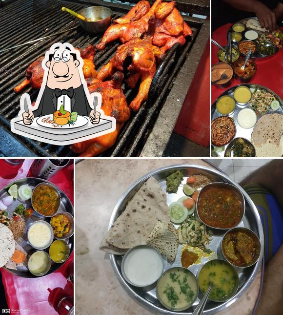 Food at Anupam Bhojnalya