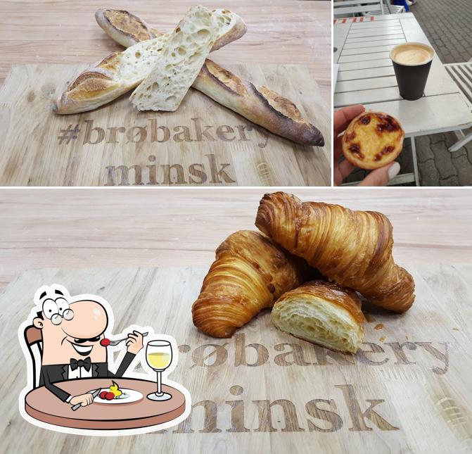 Фотография, на которой видны еда и напитки в Brø bakery