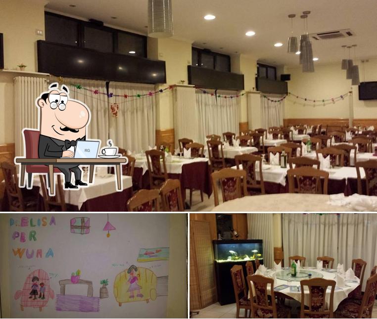 Siediti a un tavolo di Ristorante Shanghai