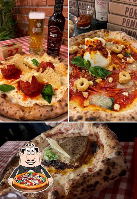 A Pomodoro Basilico, puoi ordinare una bella pizza