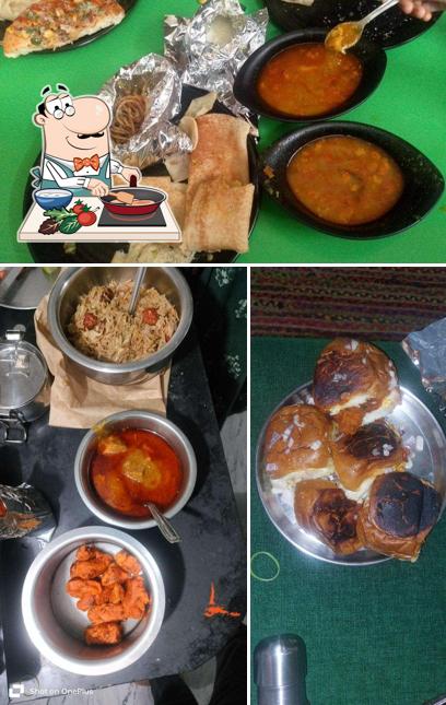 Chicken curry at GUPTAJI Restaurant