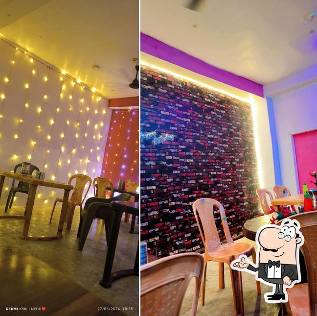 The interior of Hot & spicy
