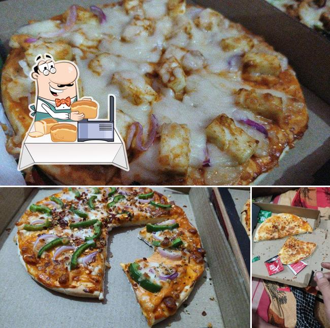 Garlic bread at Eat N Bite