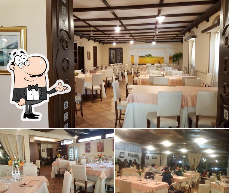 Siediti a un tavolo di Ristorante "Antica Sicopoli"