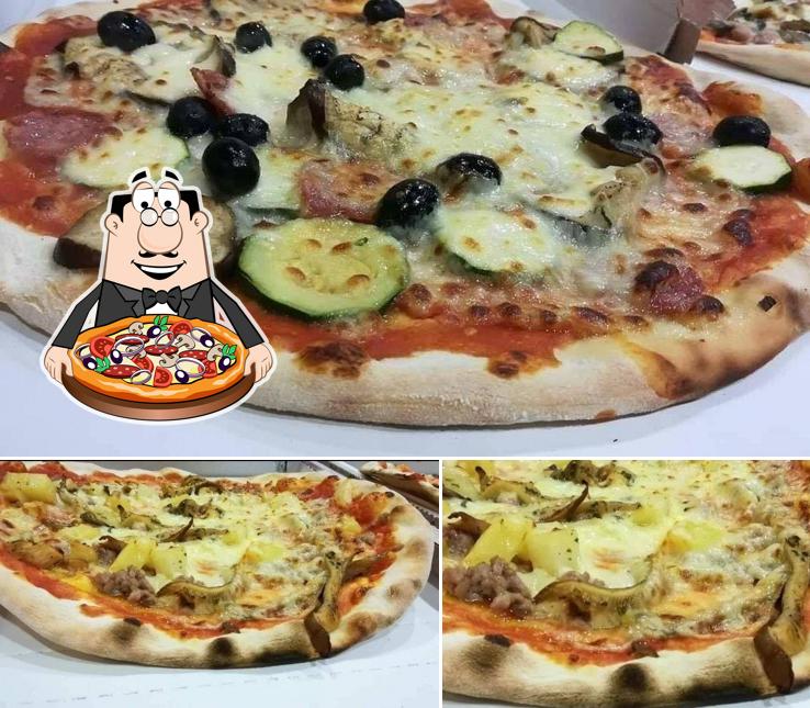 Scegli tra le svariate varianti di pizza