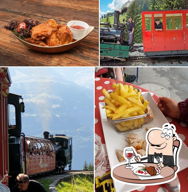 Ordina i un pasto a base di carne a Bistro Rothorn